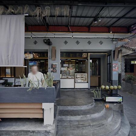 Cempaka 3 Losmen Kuta Lombok Zewnętrze zdjęcie