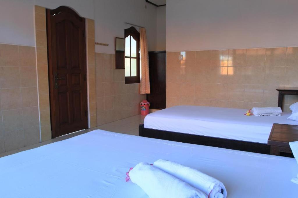 Cempaka 3 Losmen Kuta Lombok Zewnętrze zdjęcie