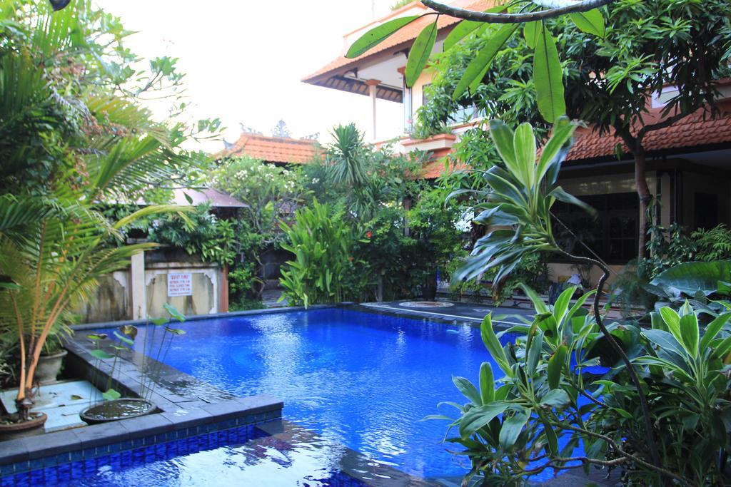 Cempaka 3 Losmen Kuta Lombok Zewnętrze zdjęcie