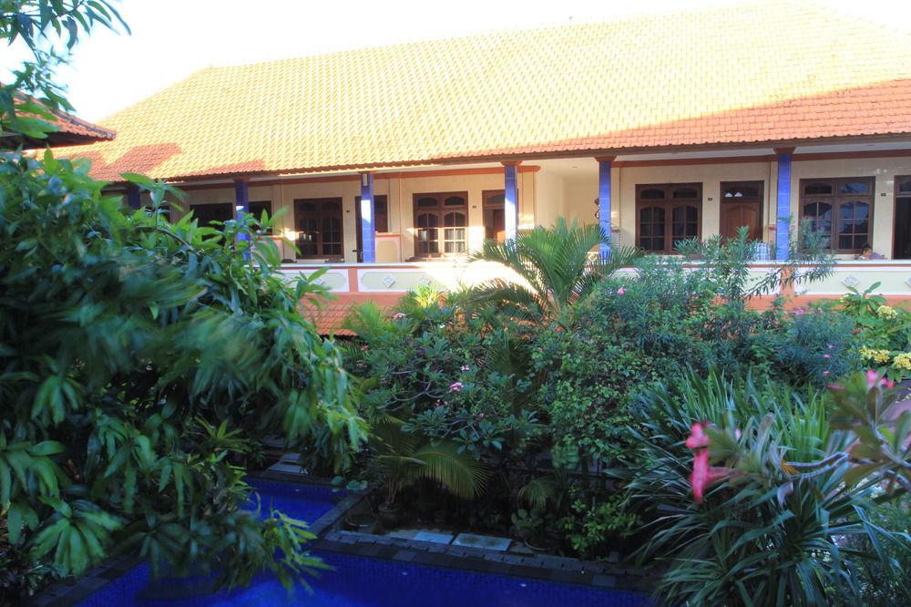 Cempaka 3 Losmen Kuta Lombok Zewnętrze zdjęcie
